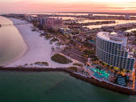 Beachfront Paradise - Discover the Finest Hotels on Floridas Gulf Coast